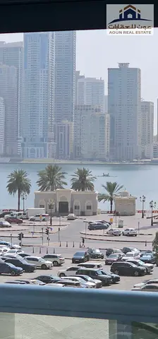 🌊🏡 3 غرف وصالة بإطلالة بحرية في المجاز 1 | 65,000 درهم سنويًا استمتع بإطلالة بحرية مميزة على بحيرة خالد