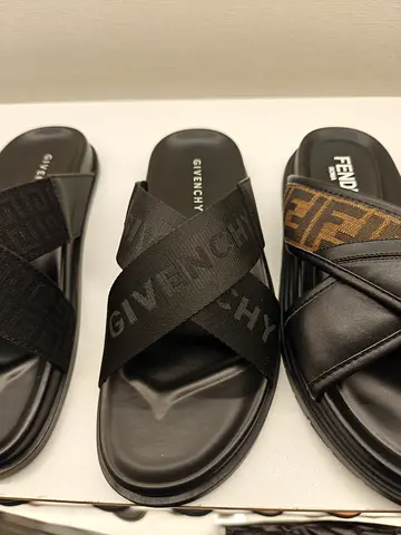 Men slipper 40 to 45