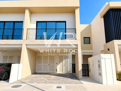 Modern Family Home | 2BR | Private Garden