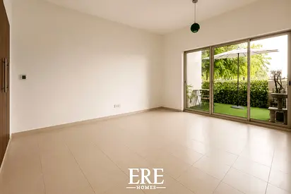 Bright Studio | Spacious Living | Available