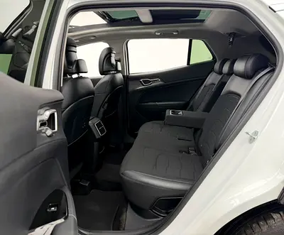2023 KIA SPORTAGE — миниатюра 17