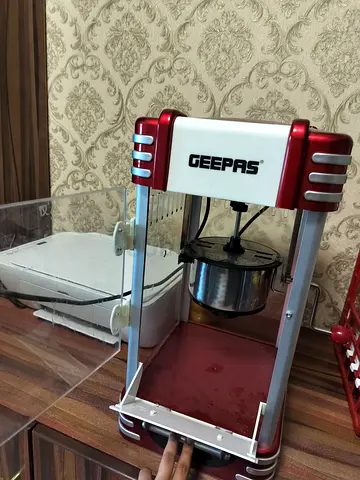 GEEPAS POPCORN MACHINE