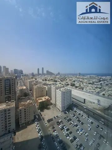 🏡✨ غرفتين وصالة للإيجار في المجاز 3 | تكييف على المالك | 65,000 درهم  فرصة مميزة للسكن في المجاز 3 ضمن برج متكامل الخدمات، مع مساحة عملية وتشطيبات