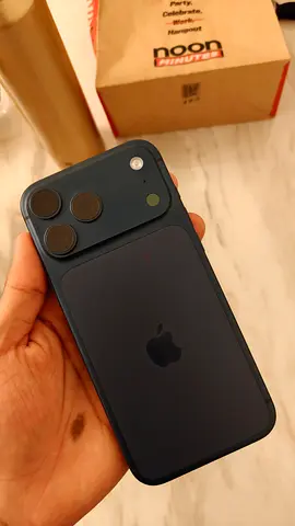 NEW iphone 17 pro max