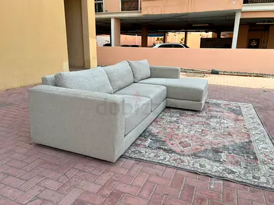 Stylish Modren design Crate&Barrel L Shape Sofa Beige Excellent