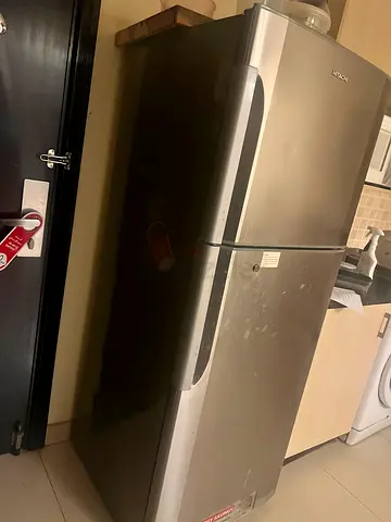 HITACHI Double Door Fridge For Sale — AED 400