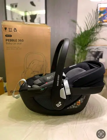 Maxi-Cosi Pebble 360 Baby Car Seat