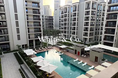 Great Layout | Motivated |Direct Pool View