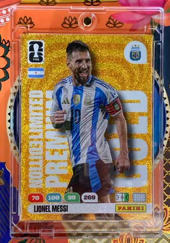 Lionel Messi 2022 Panini Gold Sparkle World Cup Trading Card (Encapsulated)