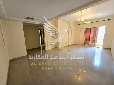 أجمل غرفتين وصالة للإيجار في القليعة الشارقة غرفة ماستر و3 حمامات بسعر مميز جدا موقع مميز جدا