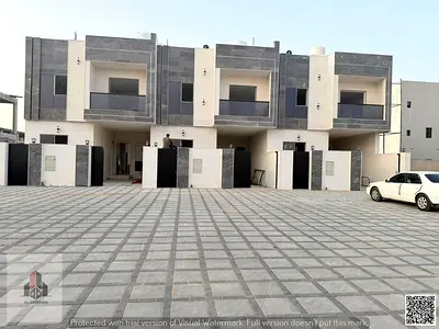 🏡 للبيع تاون هاوس فاخر في الزاهية – عجمان على الشارع الرئيسي | شامل رسوم التسجيل والتملك