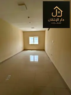 Golden opportunity for annual rent - spacious 3-bedroom + hall apartment in Al Qalaia area