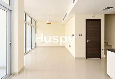 Single Row | Close to Pool | Vacant