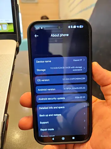 Xiaomi 17 - 512GB excellent condition