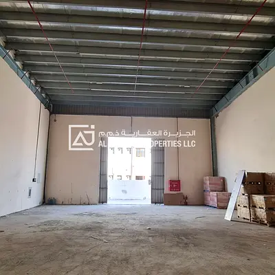 2700 SQ FT WAREHOUSE AVAILABLE FOR RENT & YEARLY PRICE 115000 AED AL JURF INDUSTRIAL 3 BAHIA AJMAN