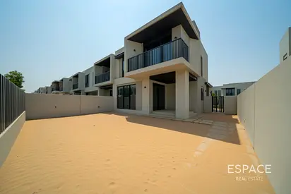 Brand New | End Unit | Next to Pool & Park