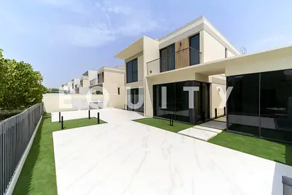 Park Facing I View Now I Upgraded | 5 BR + Maid's