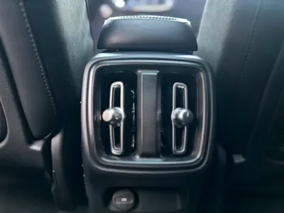 صورة مصغرة 14 لـ 2020 Volvo XC40