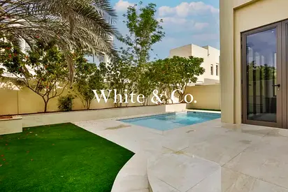 Upgraded | Fully Furnished | Pool | VOT