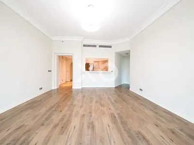 Upgraded | High Floor | Park View