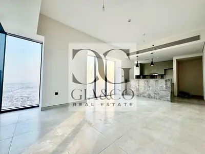 Corner Unit | High Floor | 12 Cheques