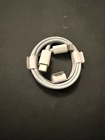 Multi-tip charging cable (USB-C, Lightning, Micro-USB) new