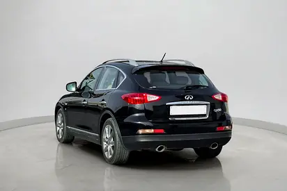 صورة 8 لـ 2015 Infiniti QX50