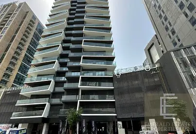 CANAL FACING | STYLISH | EXECELLENT LOCATION