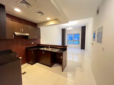 15 days free || luxury Studio || All Amenities || 6 Cheques possible