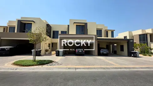 LUXURIOUS 3-BEDROOM FURNISHED VILLA WITH MAID’S ROOM