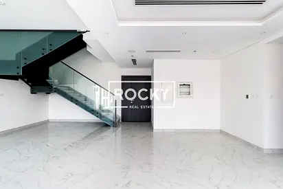 Stunning 3B/R + Maids Duplex Apartment with Large Balcony in District 13 of Jumeirah Village Circle Community.
