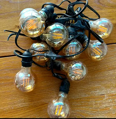 9 Bulbs