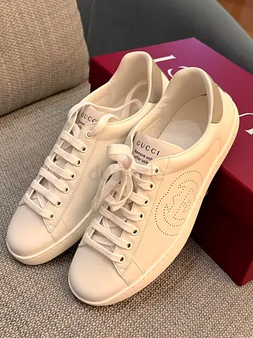 Gucci Ace sneakers  perforated Interlocking G logo on the side