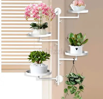 Rotating Wall-mounted 4-Tier Corner Plant / Display Shelf - White, 31.5"