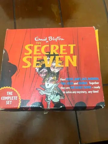 Enid Blyton - The Secret Seven (Complete Set) - Used Kids Paperback Collection