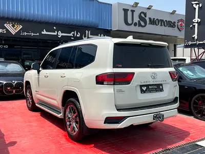 2025 Toyota LAND CRUISER 照片 6