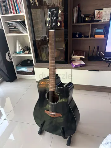 Yamaha Acoustic Guitar with Foldable A-frame Guitar Stand - Stable Lightweight Guitar Holder