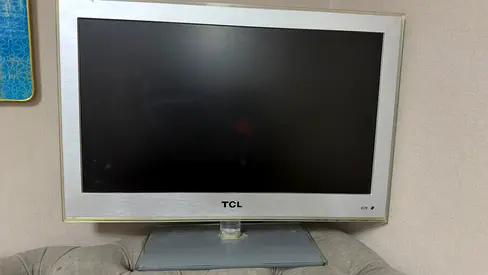 TCL 32-inch LED TV - Good Working Condition