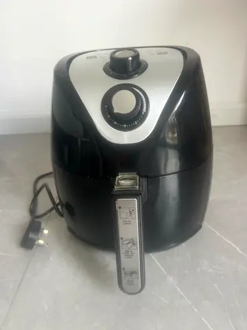 Black+Decker AF200 Air Fryer – 2.5L – Good Condition