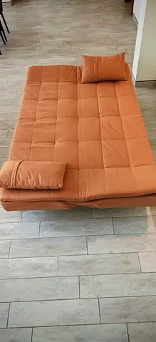 Havan colored 3-seater sofa bed in perfect condition