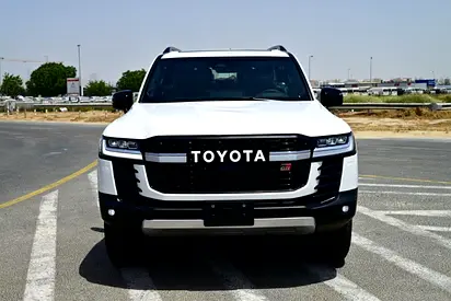 Brand New 2025 Toyota Land Cruiser GR Sport Hybrid | GCC Specs