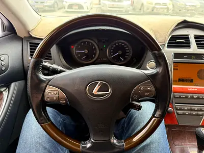 صورة 6 لـ 2010 Lexus ES-SERIES