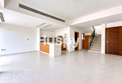Single Row | Near Amenities | Private Garden