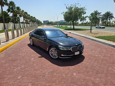 BMW 740Li Executive 2016 | GCC Specs | Pristine Condition