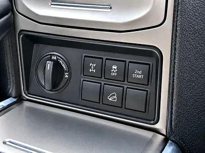 2022 Toyota PRADO 照片 13