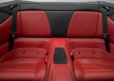 2019 Ferrari PORTOFINO — миниатюра 14