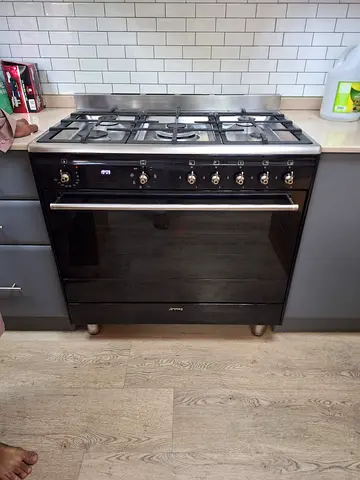 Smeg Top Gas Oven Electric 90cm