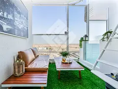 Luxury Studio with Private Pool | Middle Floor