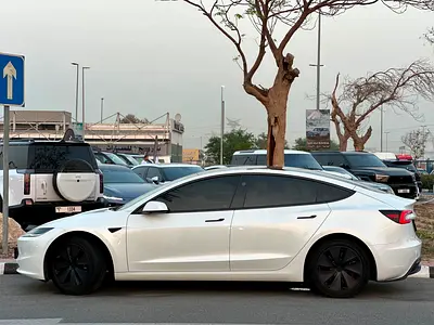 صورة 3 لـ 2024 Tesla MODEL 3
