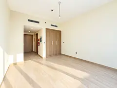 OPEN VIEW | GARDEN VIEW | PUPLIC PARKING